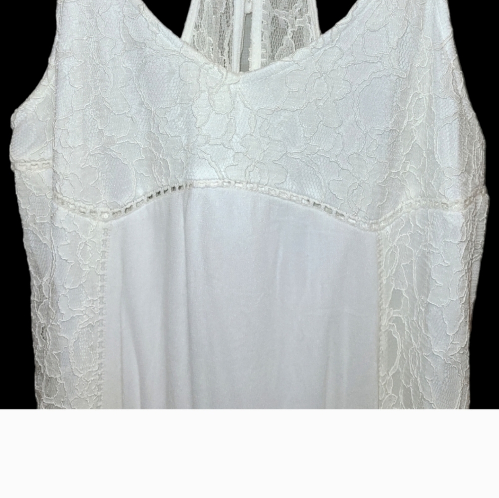 NWT Beautiful maxi dress. Creamy White Lace and spaghetti straps Medium - Picture 15 of 16